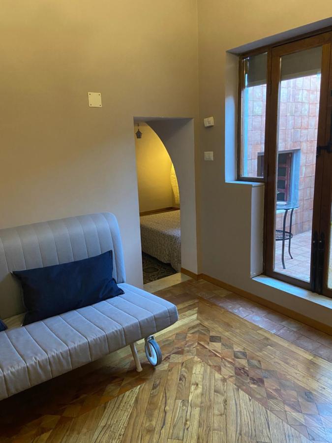 קטאניה Treasures Apartment מראה חיצוני תמונה