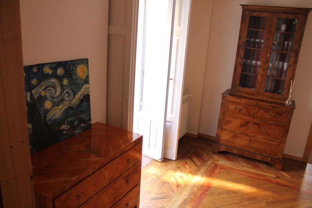 קטאניה Treasures Apartment מראה חיצוני תמונה