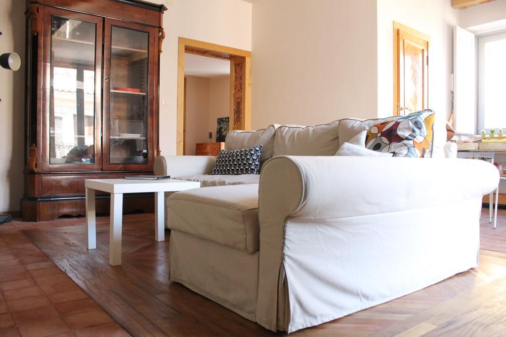 קטאניה Treasures Apartment מראה חיצוני תמונה